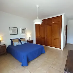 Amarelinha Apartment